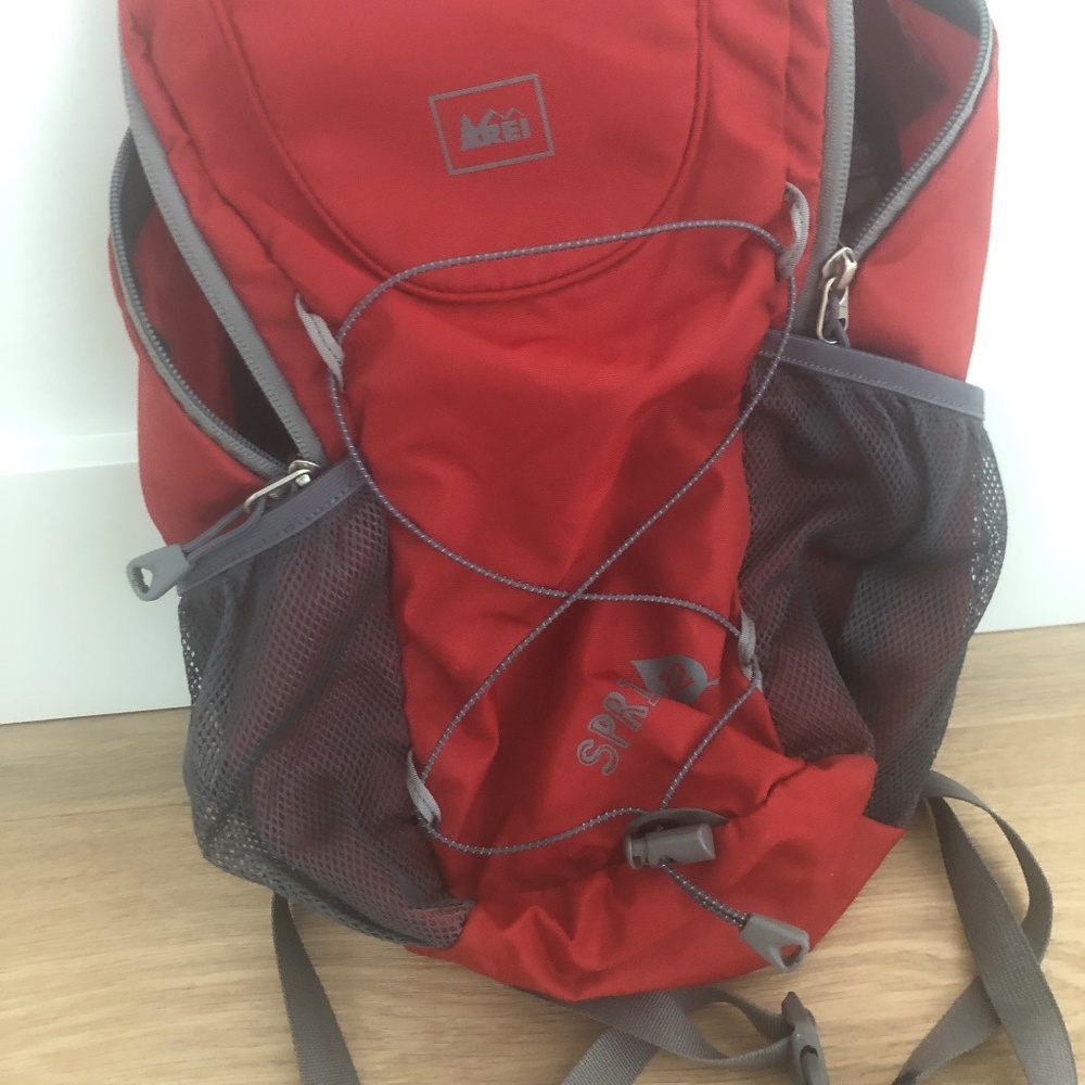 REI KIDS SPRIG 12 BACKPACK